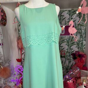 White House Black Market Shift Dress Sleeveless Laser Cut MINT GREEN 4 NEW $180